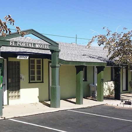 El Portal Motel Бийти Екстериор снимка