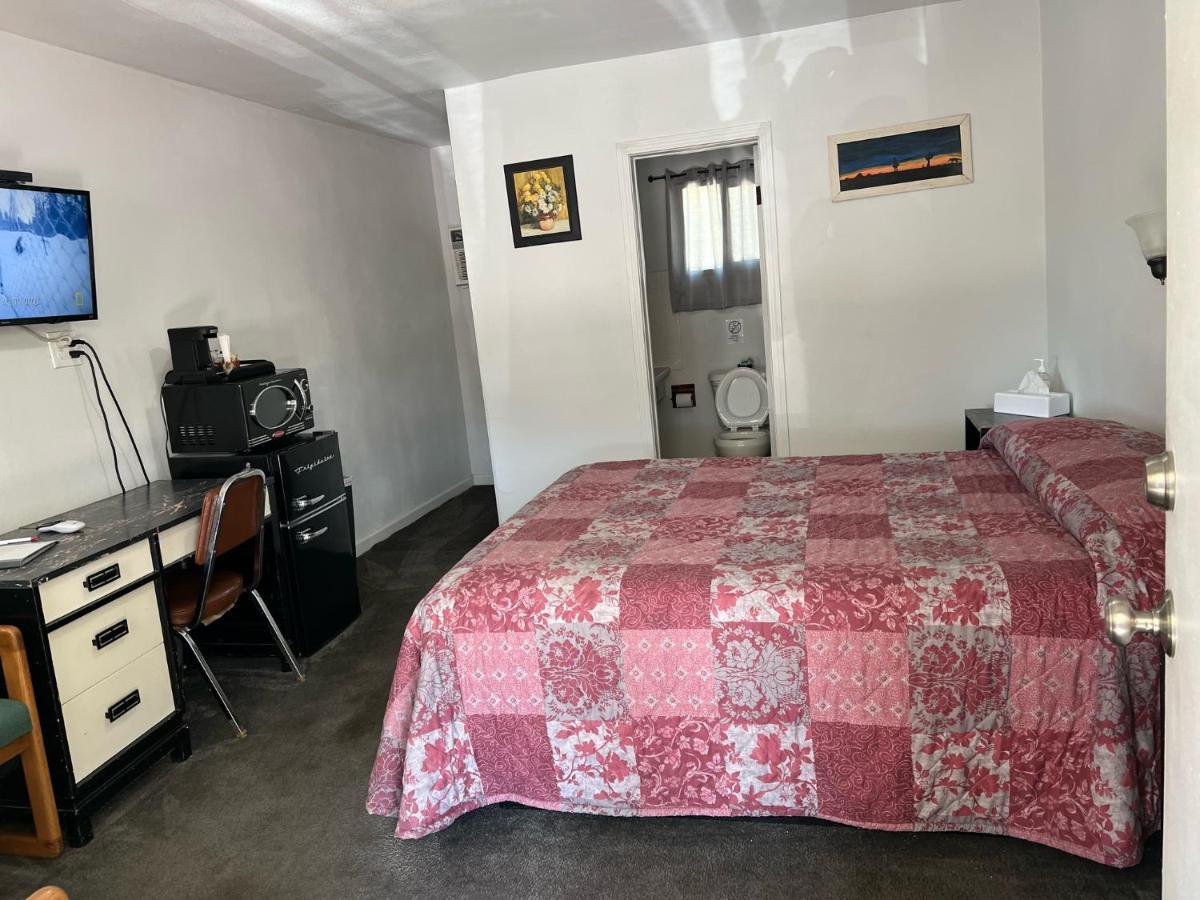 El Portal Motel Бийти Екстериор снимка